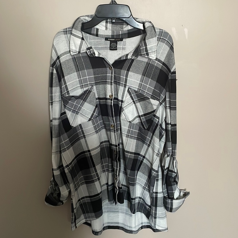 robert louis flannel. size large.